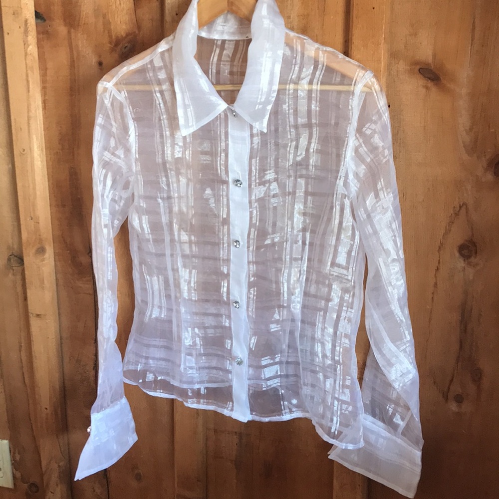 White blouse - Picture 6 of 6